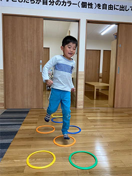 くれよんではどんなことをするの?